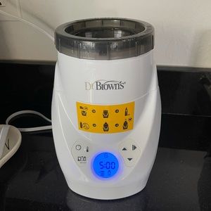 Dr. Brown’s bottle warmer.